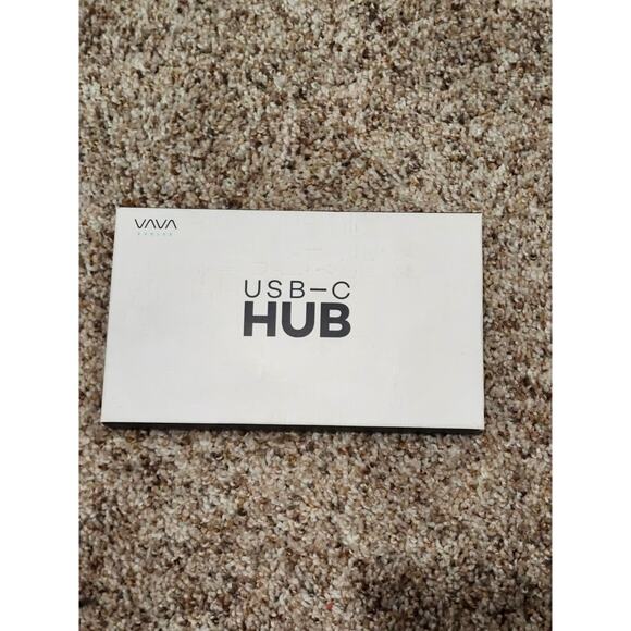 VAVA 5-in-2 USB-C Hub - Transfer, USB-C Port, HDMI Port 2 USB-A Ports - Picture 6 of 8